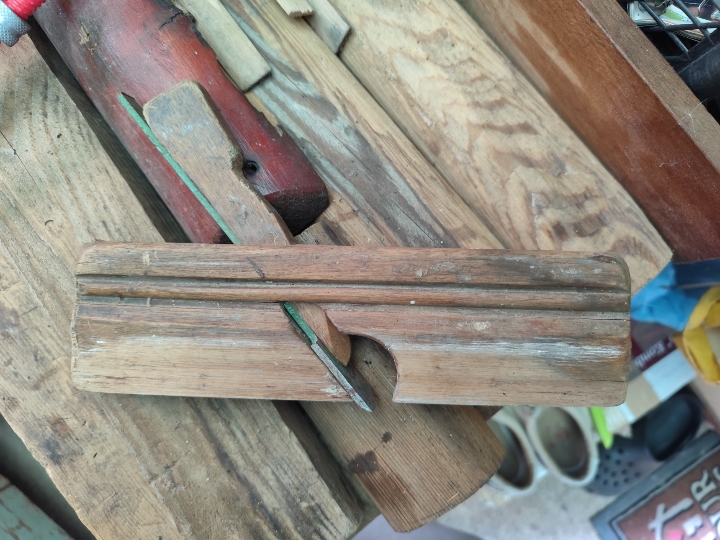 Stari stolarski alat