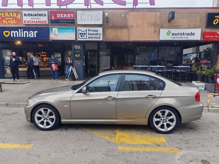 BMW 318d