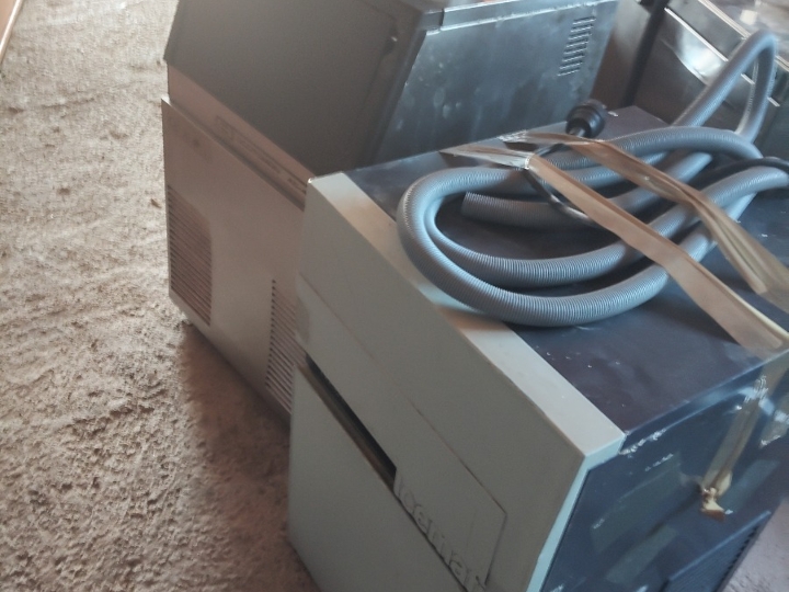 Ledomat, perilica suđa