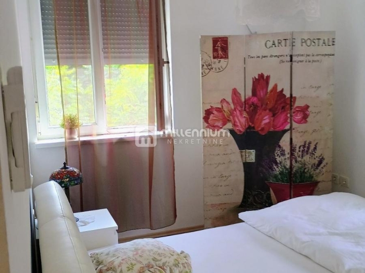 Opatija, 2S+DB, fenomenalni pogled, bazen, parking