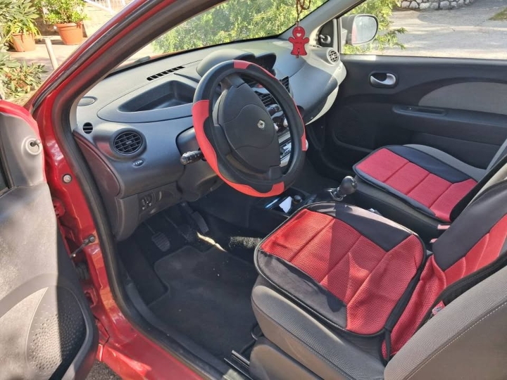 Renault Twvingo 1.2