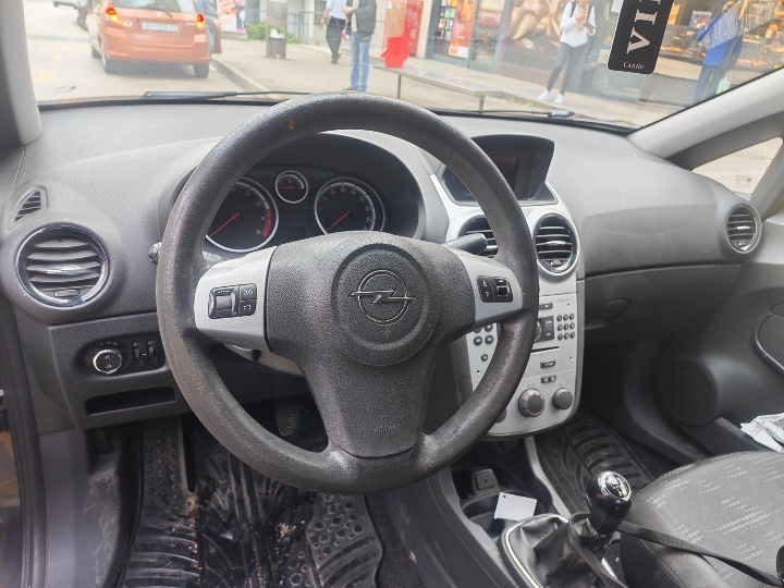 Opel Corsa Sport 1.2 16V