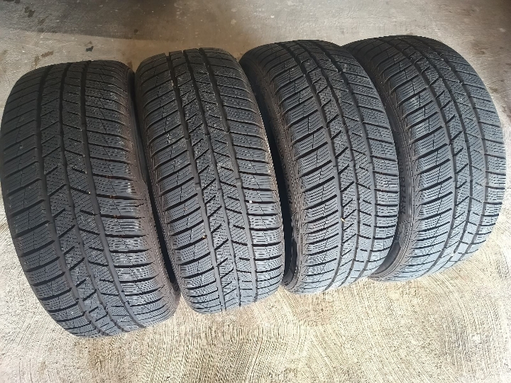 Gume Barum 225/50 R17