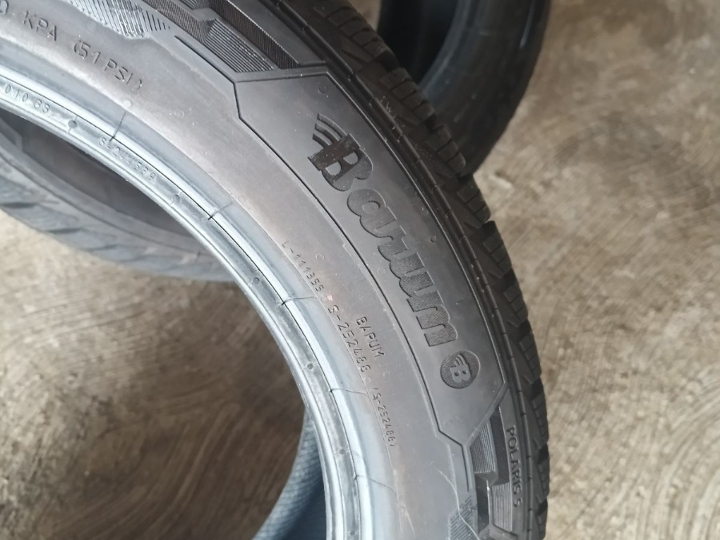 Gume Barum 225/50 R17