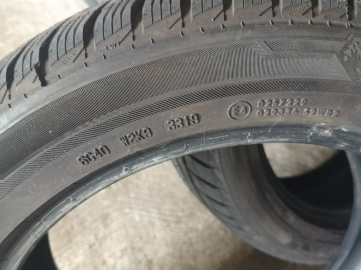 Gume Barum 225/50 R17