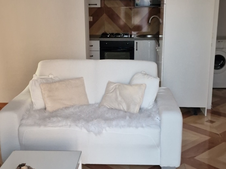 Zadar, Melada, dvosoban stan