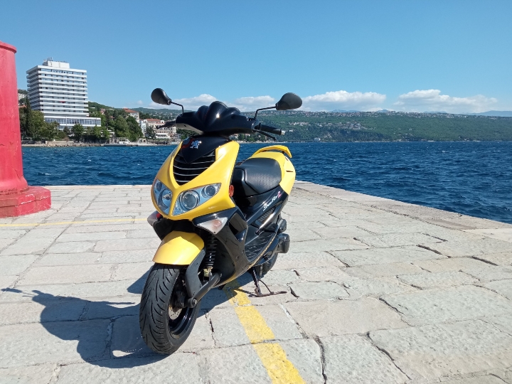 Peugeot Speedfight 2, reg. 4./27.