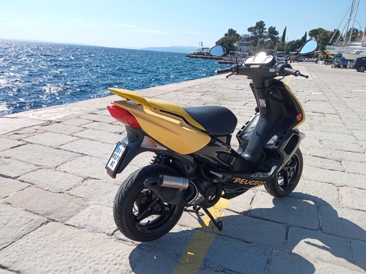 Peugeot Speedfight 2, reg. 4./27.