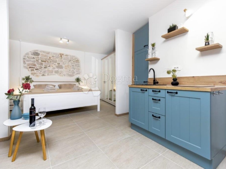 Jednosoban apartman u srcu Rovinja, bajkoviti stari grad