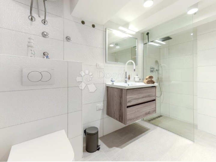 Jednosoban apartman u srcu Rovinja, bajkoviti stari grad