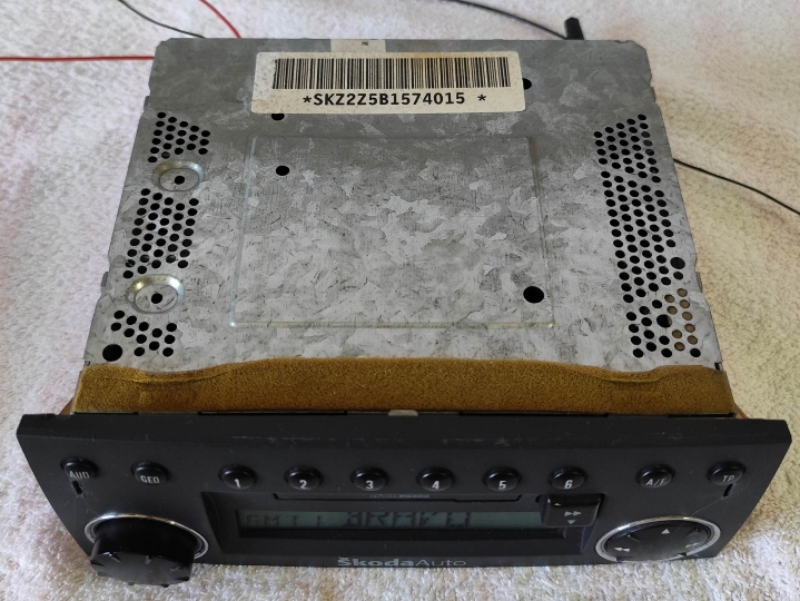 Škoda Fabia autoradio kasetofon