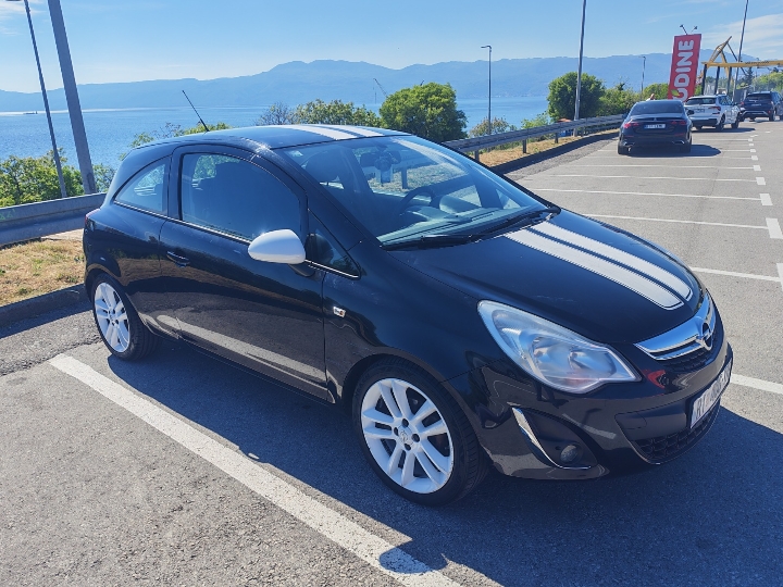Corsa Color Edition 1.2 16V