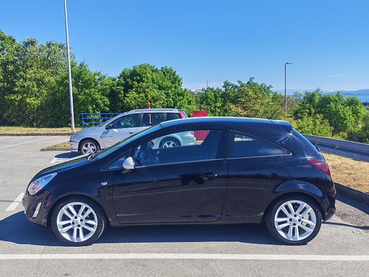 Corsa Color Edition 1.2 16V