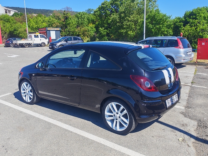 Corsa Color Edition 1.2 16V