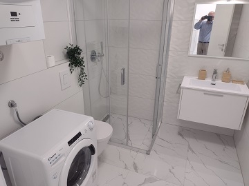 Stan 50 m2, novi, iznajmljujem