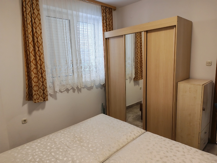 Dvosobni stan u Matuljima