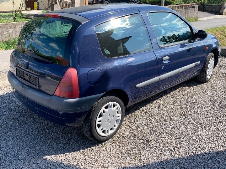 Renault Clio 1.2 RT, 130.000 km
