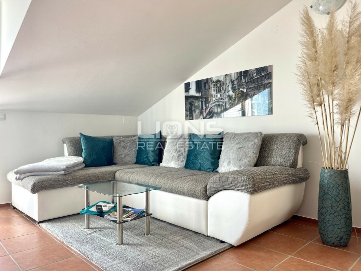 Opatija - Ika, 1S+DB, 54m2 - pogled na more