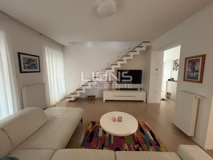 Rijeka, Donja Vežica 183,44 m2