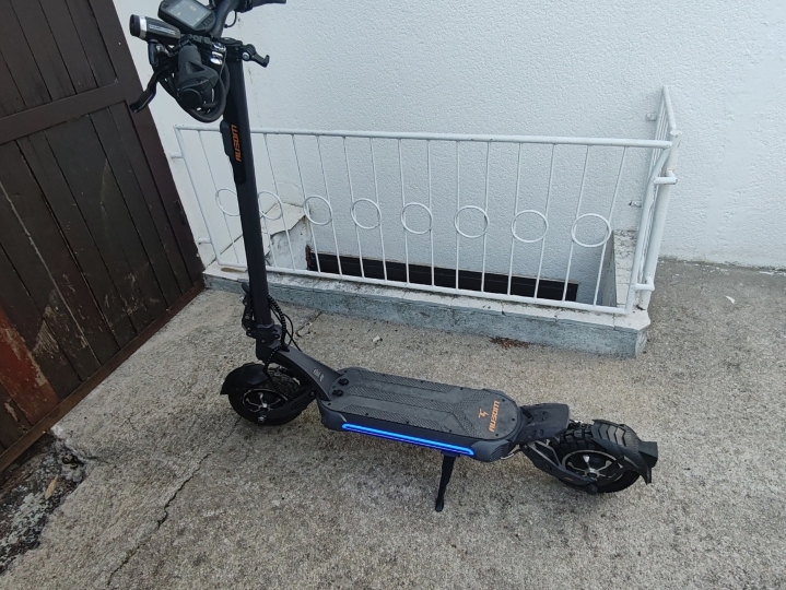 Elektro romobil Austom GX1