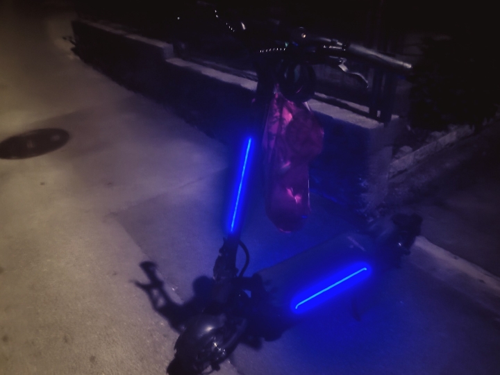 Elektro romobil Austom