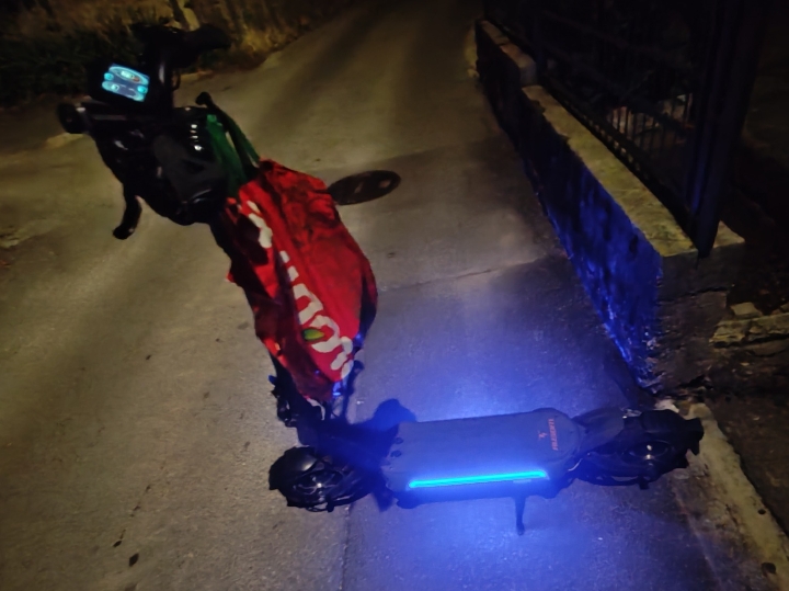 Elektro romobil Austom