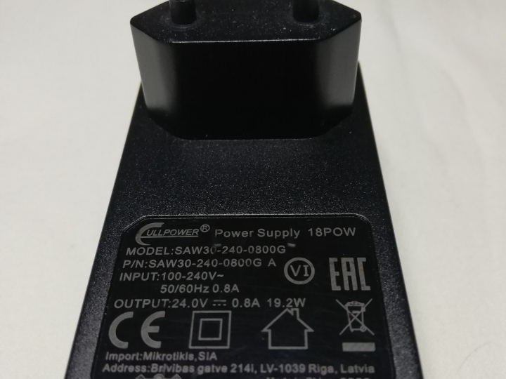 Adapter napona 220 V/24 V 800 mA
