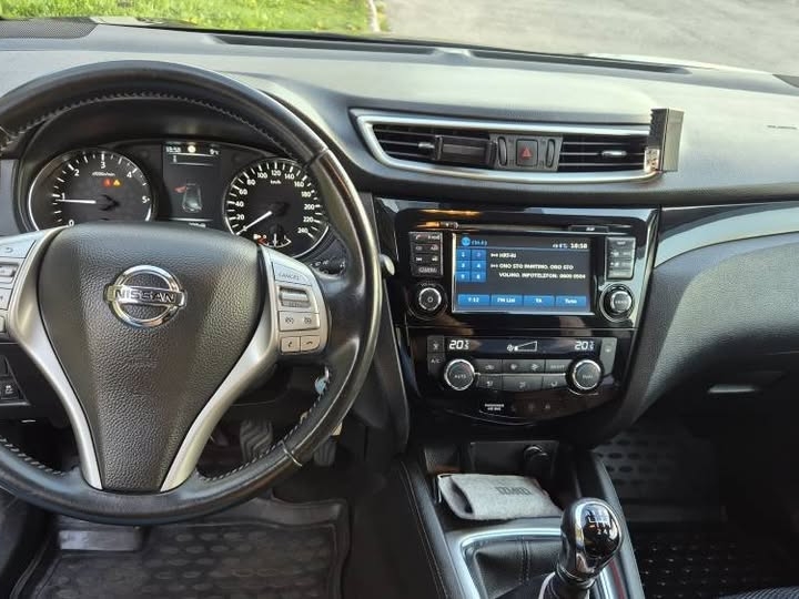 Nissan Qashqai 1.5 DCI