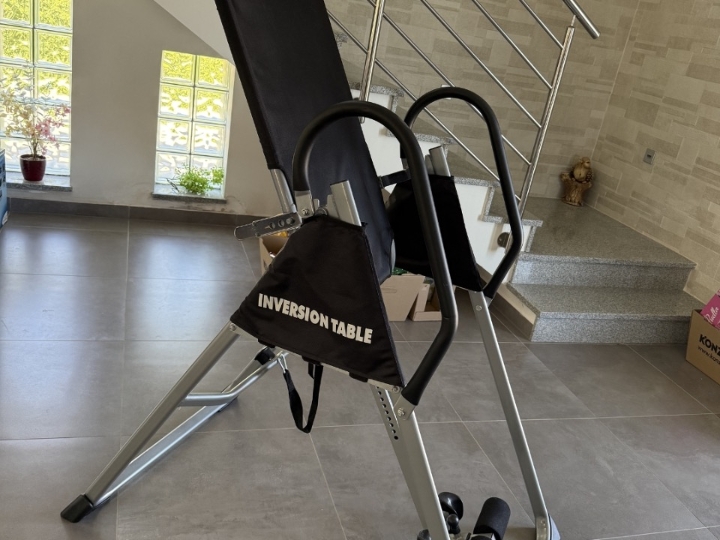 Klarfit inverzijski terapijski stol
