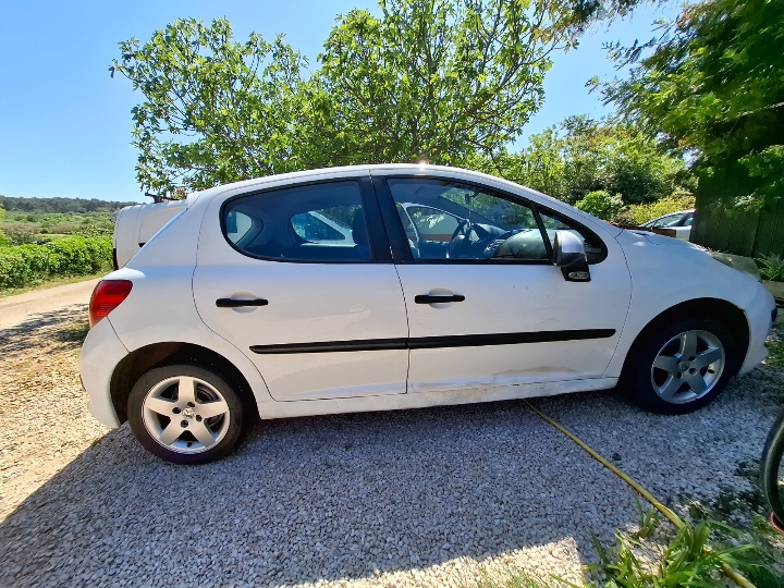 Peugeot 207 1.4 8v