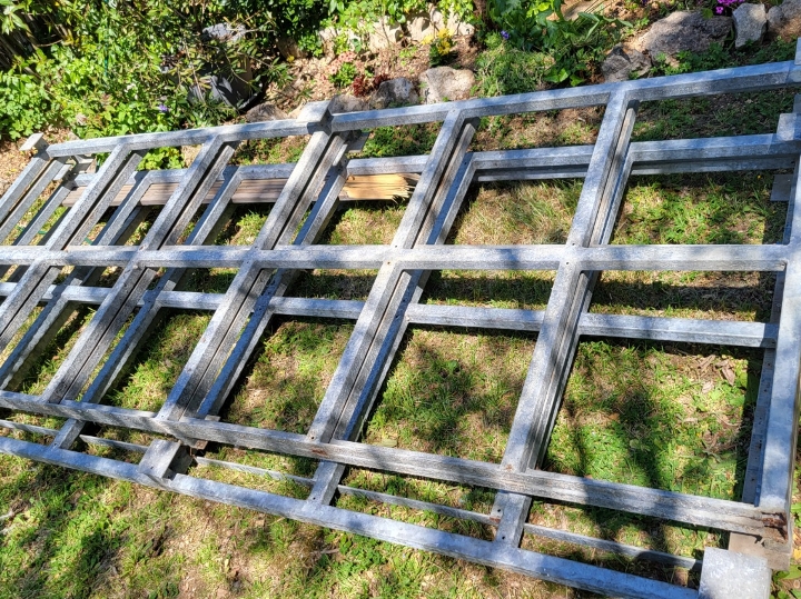 Podkonstrucija za terasu