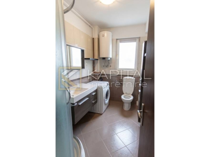 Viškovo, 2S+DB, 86m2, 2 parkirna mjesta!