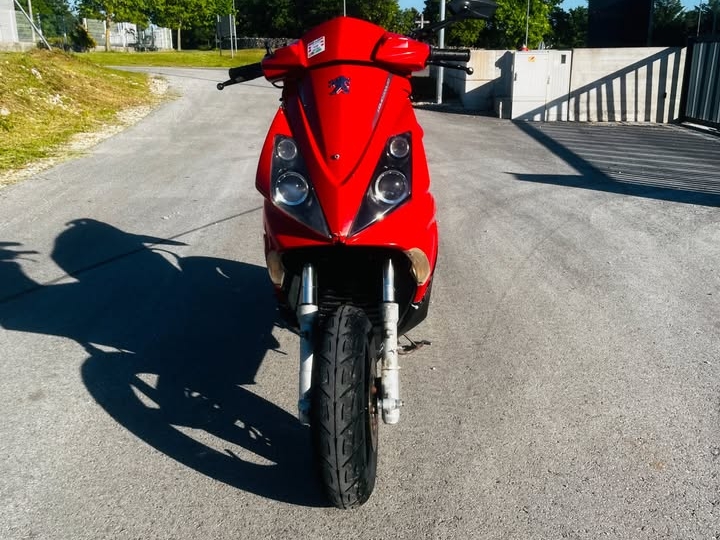 Peugeot Jet Force C-Tech 50