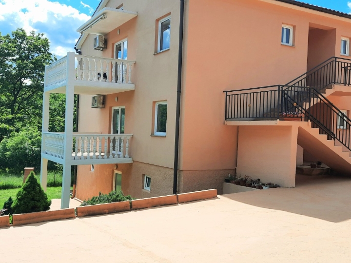 Samostojeća kuća - privatna prodaja