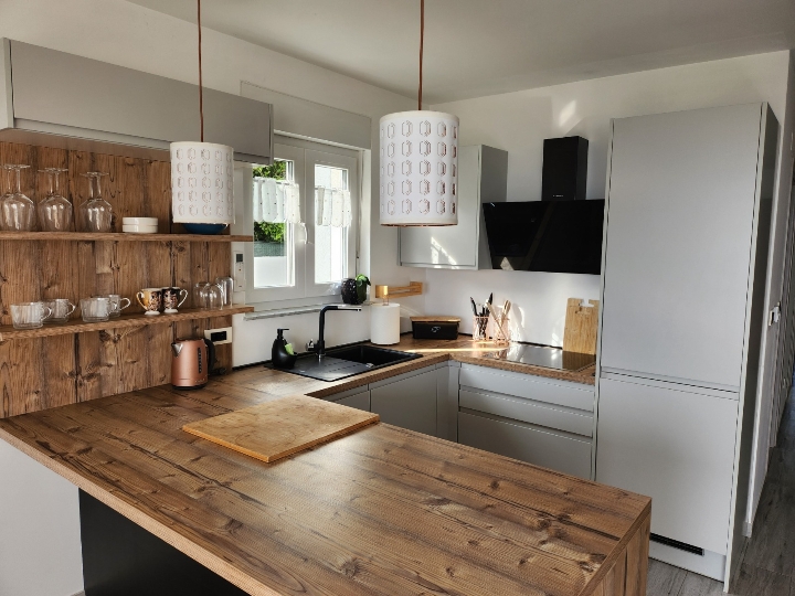 Donja Drenova - najam stana 2S+DB