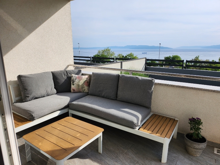 Donja Drenova - najam stana 2S+DB