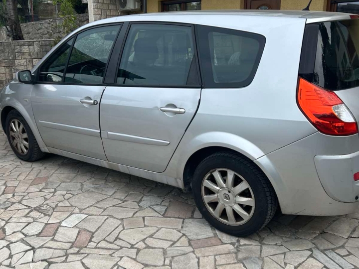 Renault Scenic 1.9 dizel