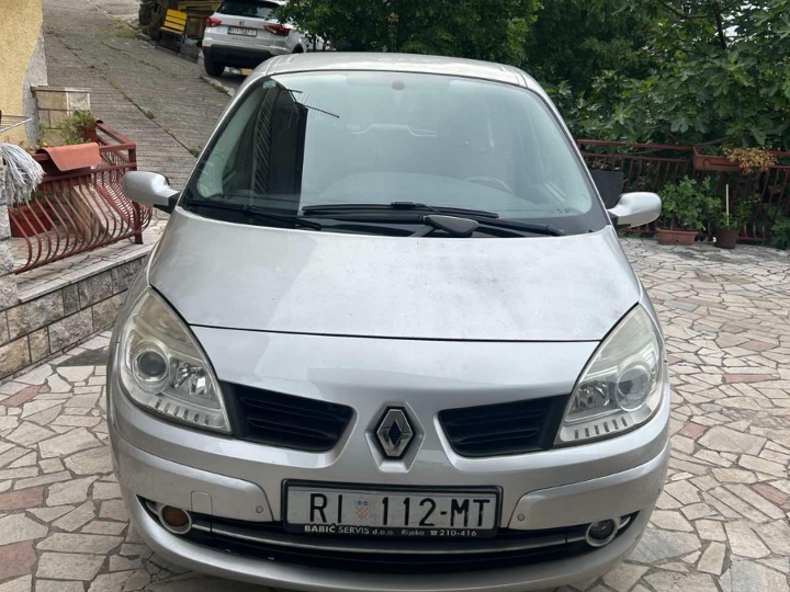 Renault Scenic 1.9 dizel