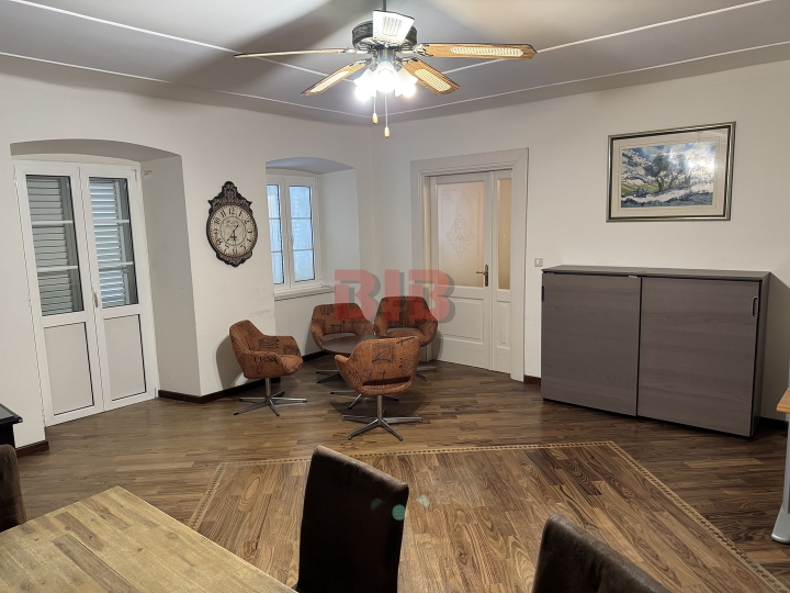 Rijeka-Korzo, kvalitetno uređen stan, 136m2, 2. kat