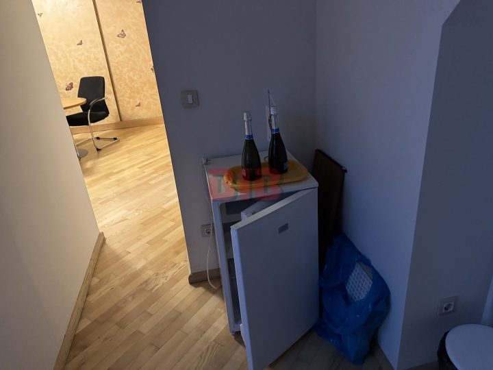 Rijeka-Korzo, kvalitetno uređen stan, 136m2, 2. kat