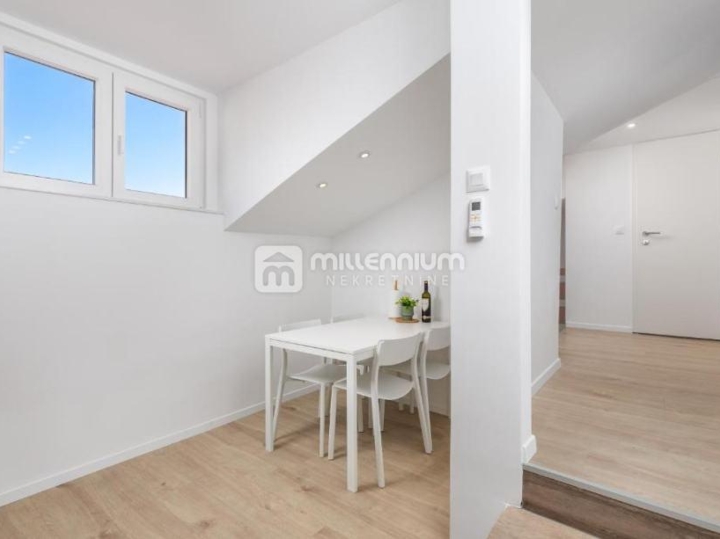 Opatija, Centar, 83.80m2, 2S+DB s parkingom