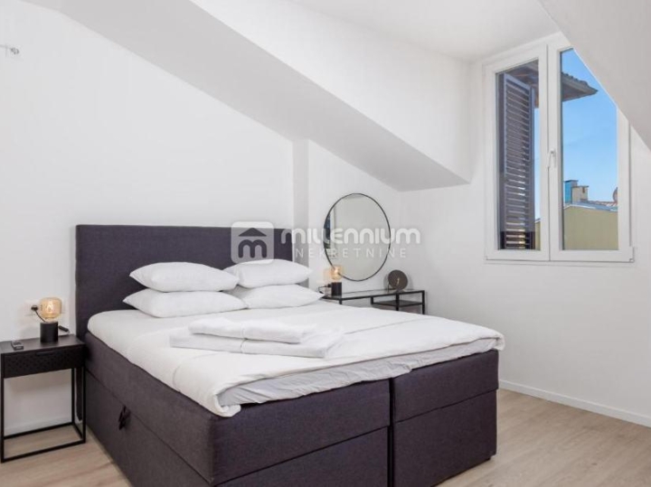 Opatija, Centar, 83.80m2, 2S+DB s parkingom