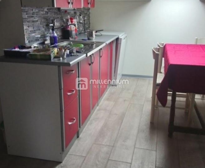 Lovran, 2S+DB + studio apartman