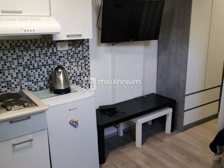Lovran, 2S+DB + studio apartman