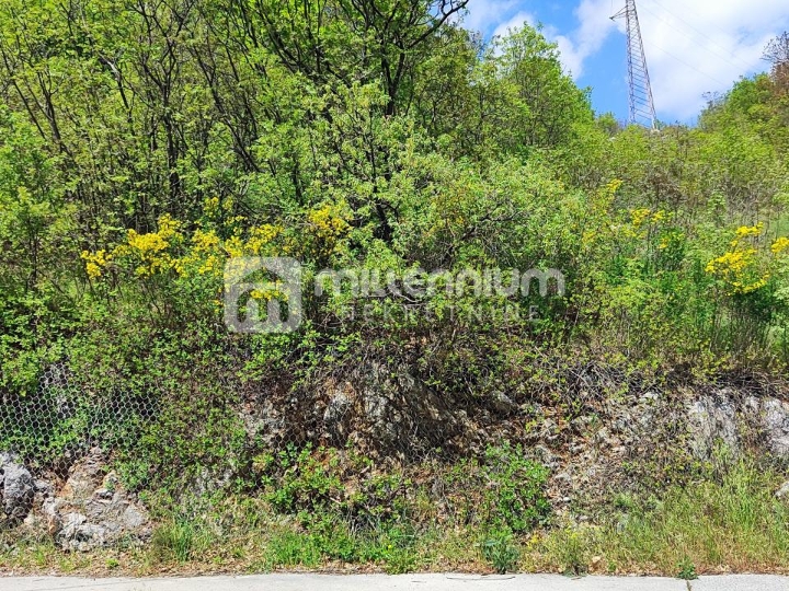 Rijeka, Škurinje, 1.421m2 građevinskog zemljišta