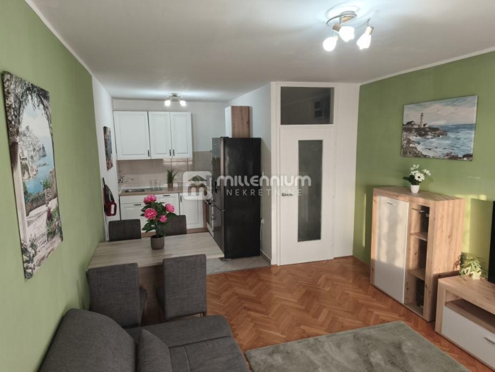 Gornja Vežica, 60.86m2, 2S+DB s lođom i prekrasnim pogledom