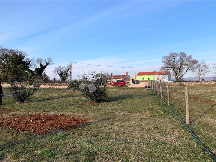 Krnica – prekrasna parcela s otvorenim pogledom