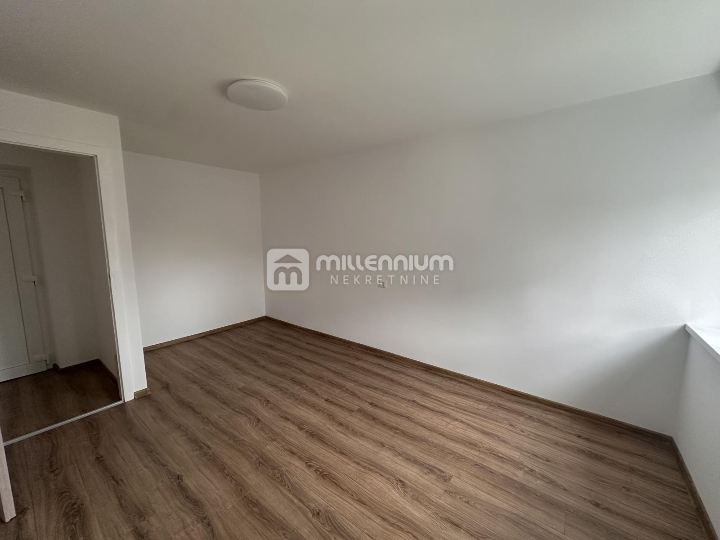 Rijeka, Bulevard, 45.60m2, 2S stan s lođom