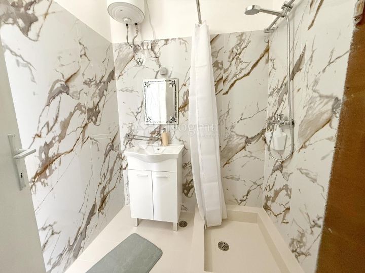 Studio apartman u centru Medulina