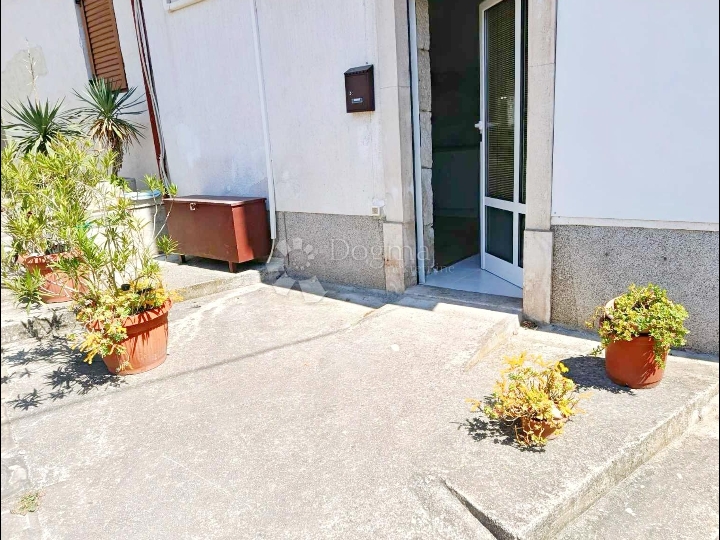 Studio apartman u centru Medulina
